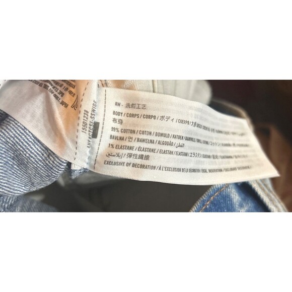 Abercrombie & Fitch Womens Ultra High Rise The 90s Straight Jean size 34/18L NWT - Picture 8 of 8